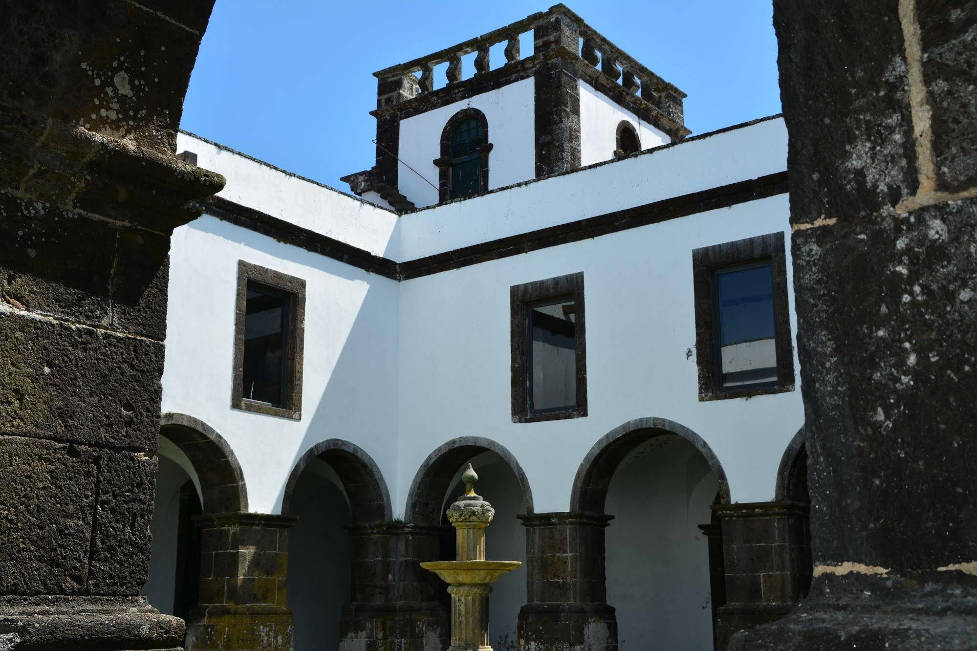 ヴィラ・フランカ・ド・カンポ Convento De Sao Franciscoヴィラ エクステリア 写真